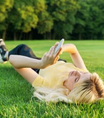 Trávnik univerzálny tmavozelený Premium Profi Line - semená Kiepenkerl - zmes - 1 kg