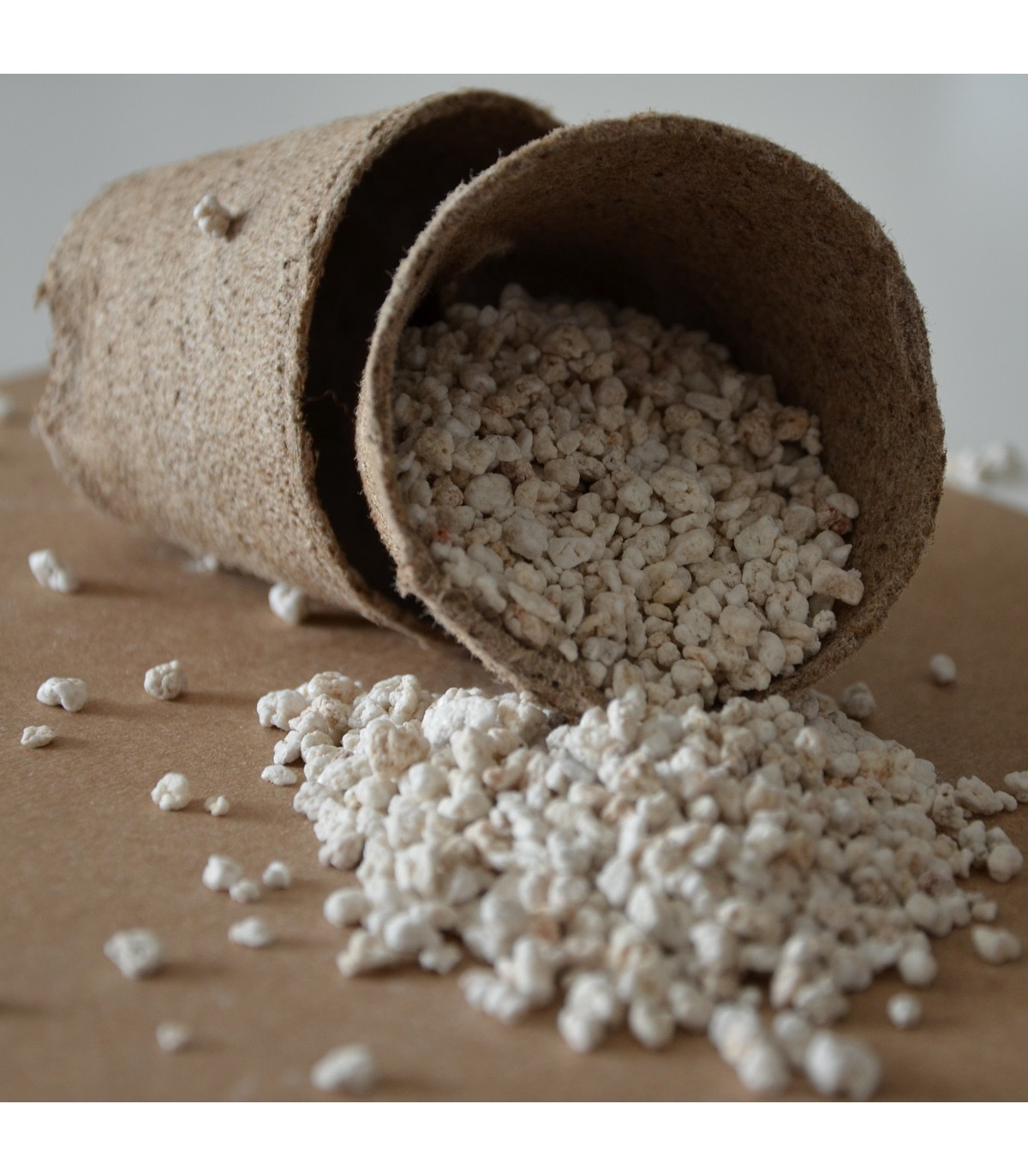 Perlit - pomocník pri výseve semien - balenie pre 3 - 5 semien - 0,05 l
