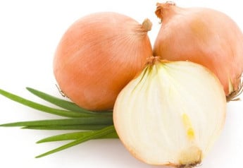 Cibuľa – pomoc nielen pri nachladnutí